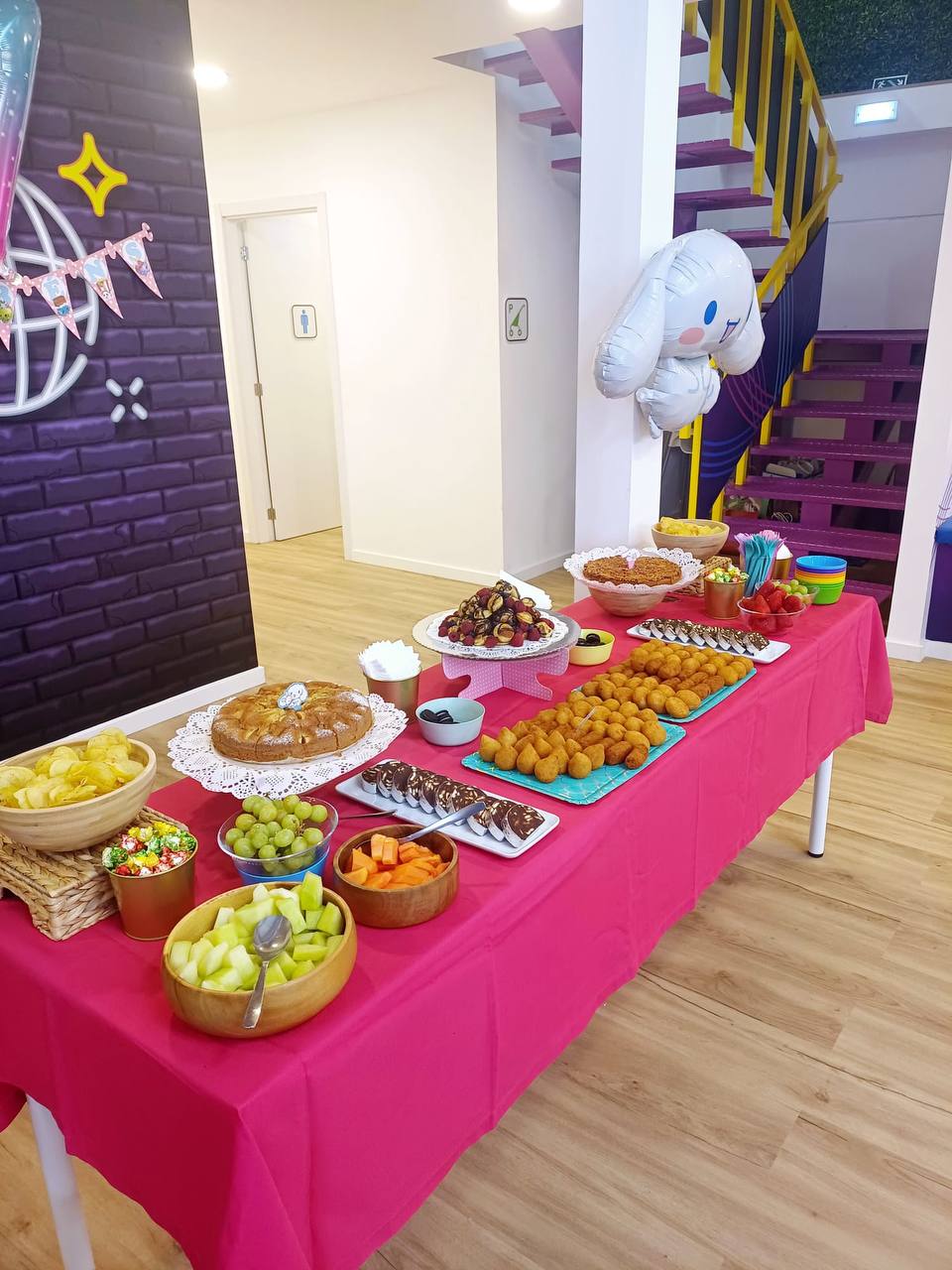 Zona de festas de aniversário no Zukki Park 2