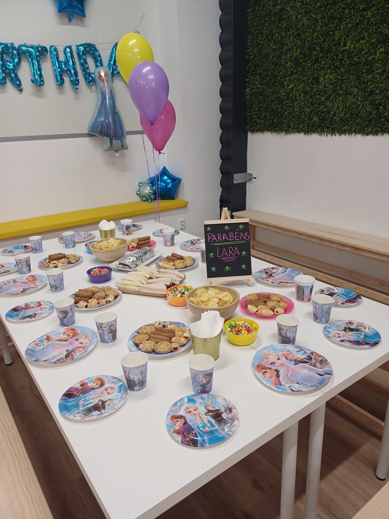 Zona de festas de aniversário no Zukki Park 6